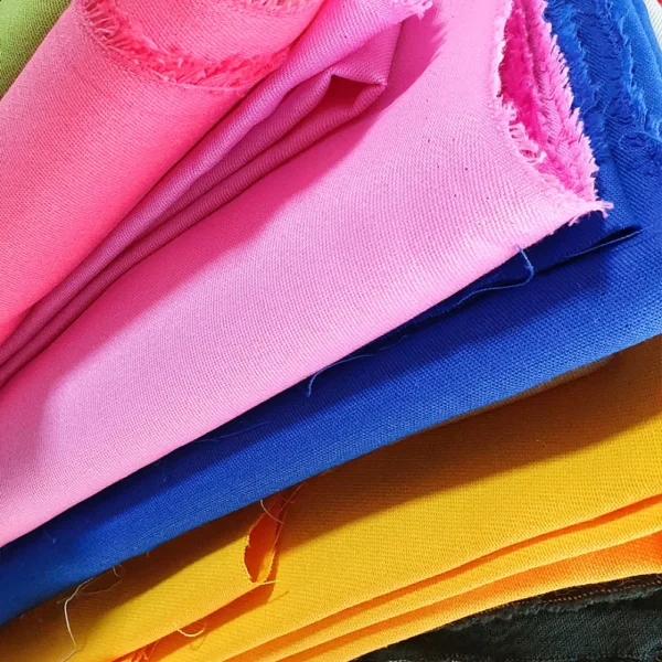 foto de gabardina liviana